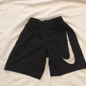 4T NIKE SHORTS
